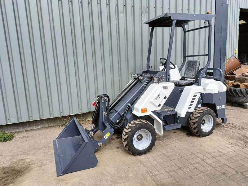 Captok CK - S30T shovel loader minishovel wiellader - Minicargadora de cadenas: foto 1 Captok CK - S30T shovel loader minishovel wiellader - Minicargadora de cadenas: foto 1