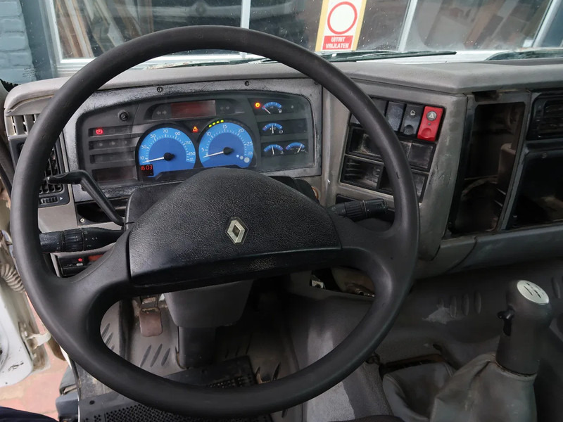 Renault Kerax 370 8X4/ MIXER/ BARYVAL 9 M3/ CRUISE CONTROL/ - Camión hormigonera: foto 2 Renault Kerax 370 8X4/ MIXER/ BARYVAL 9 M3/ CRUISE CONTROL/ - Camión hormigonera: foto 2