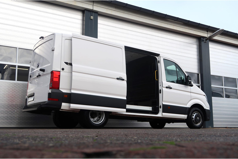 Volkswagen Crafter 50 2.0 TDI DL L3H2 3.5 T/ LED/ CAMERA/ NAVI/ CRUISE/ CLIMA/ DUBBEL LUCHT - Furgón: foto 4 Volkswagen Crafter 50 2.0 TDI DL L3H2 3.5 T/ LED/ CAMERA/ NAVI/ CRUISE/ CLIMA/ DUBBEL LUCHT - Furgón: foto 4