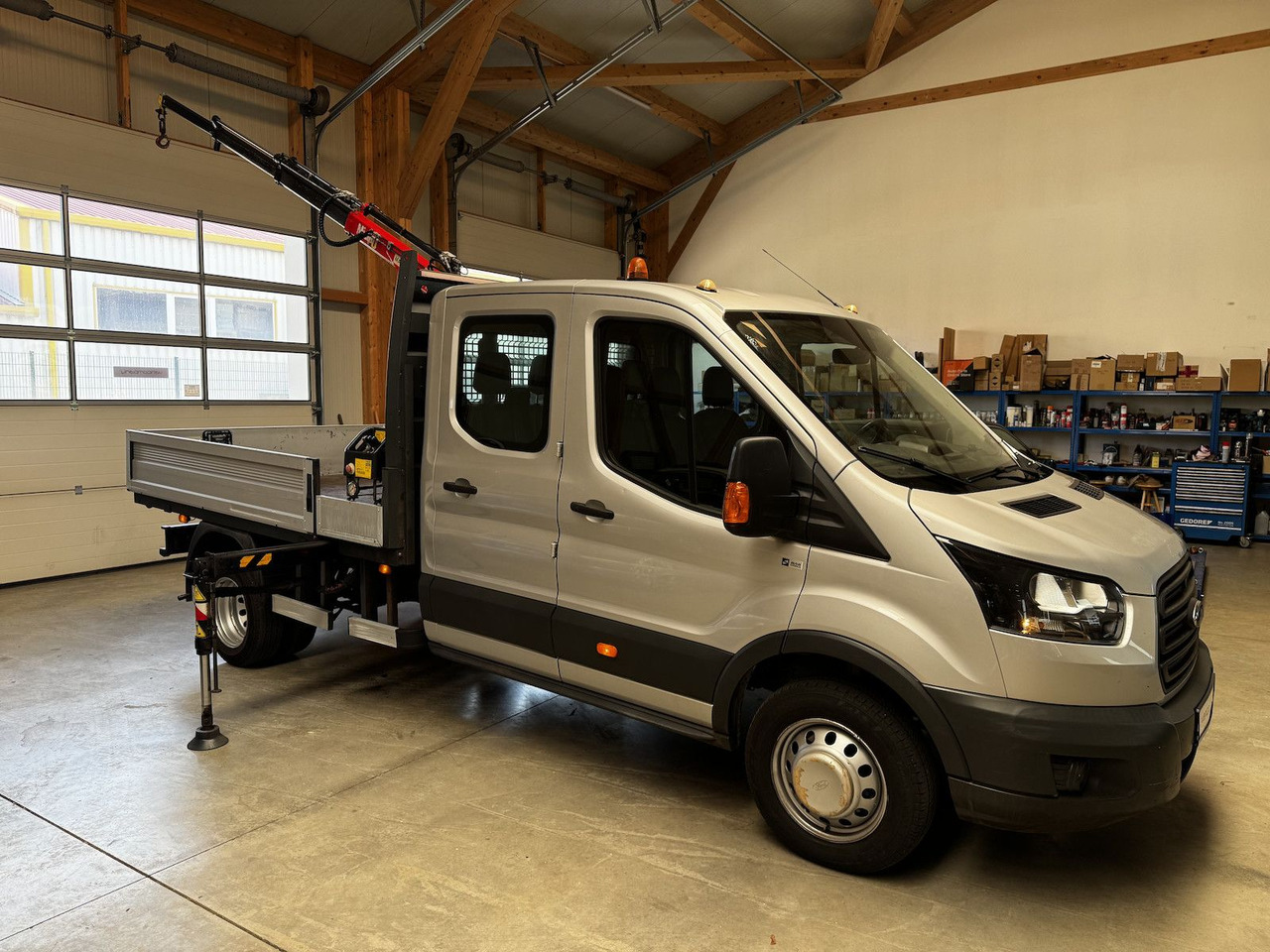 Ford Transit FT 350 DokaTdCI 1.2t Fassi Kran - Furgoneta caja abierta, Furgoneta combi: foto 1 Ford Transit FT 350 DokaTdCI 1.2t Fassi Kran - Furgoneta caja abierta, Furgoneta combi: foto 1