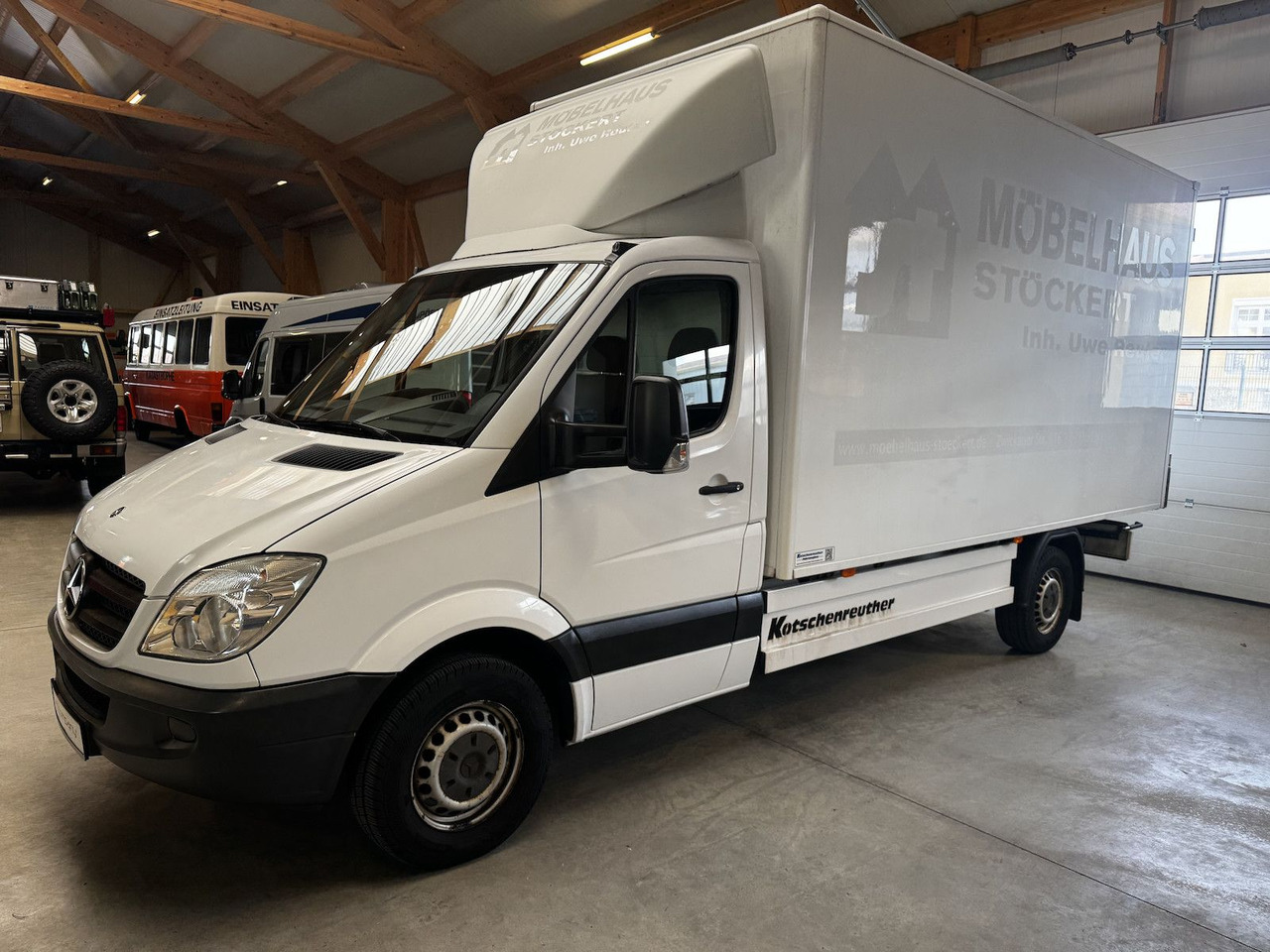 Mercedes-Benz Sprinter 313 CDI Möbelkoffer 1.Hd. Scheckheft - Furgoneta caja cerrada: foto 1 Mercedes-Benz Sprinter 313 CDI Möbelkoffer 1.Hd. Scheckheft - Furgoneta caja cerrada: foto 1