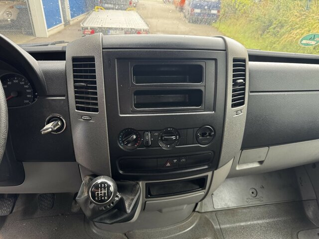 VW Crafter 35 Doka L3 Maxi 2.0 TDI Motorschaden - Furgoneta caja abierta, Furgoneta combi: foto 3 VW Crafter 35 Doka L3 Maxi 2.0 TDI Motorschaden - Furgoneta caja abierta, Furgoneta combi: foto 3
