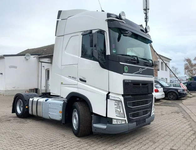 Volvo FH 460 Globetrotter 4x2 | Leasing - Cabeza tractora: foto 3 Volvo FH 460 Globetrotter 4x2 | Leasing - Cabeza tractora: foto 3