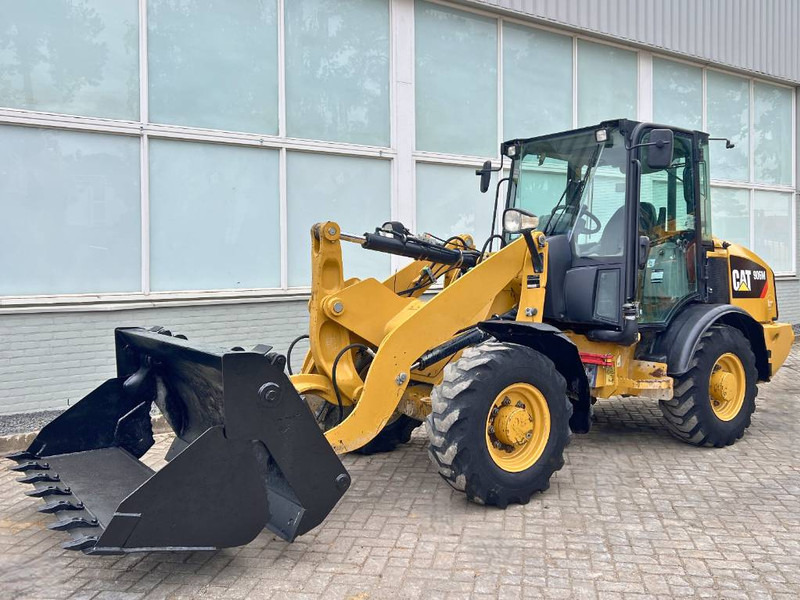 Cat 906 H 2016 - Cargadora de ruedas: foto 1 Cat 906 H 2016 - Cargadora de ruedas: foto 1