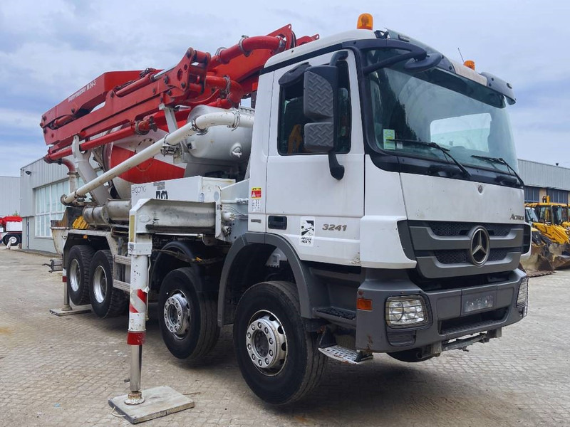 Mercedes-Benz Actros 3241 Putzmeister M24/3 2013 8X4 - Camión hormigonera: foto 2 Mercedes-Benz Actros 3241 Putzmeister M24/3 2013 8X4 - Camión hormigonera: foto 2