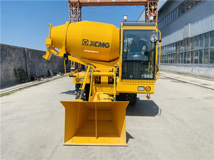 XCMG Official 4 cubic meters Self Loading Rough Terrain Concrete Mixers for Sale - Camión hormigonera: foto 3 XCMG Official 4 cubic meters Self Loading Rough Terrain Concrete Mixers for Sale - Camión hormigonera: foto 3