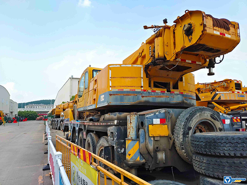 XCMG QY110K 110ton used mobile hydraulic telescopic boom crane for sale - Autogrúa: foto 2 XCMG QY110K 110ton used mobile hydraulic telescopic boom crane for sale - Autogrúa: foto 2