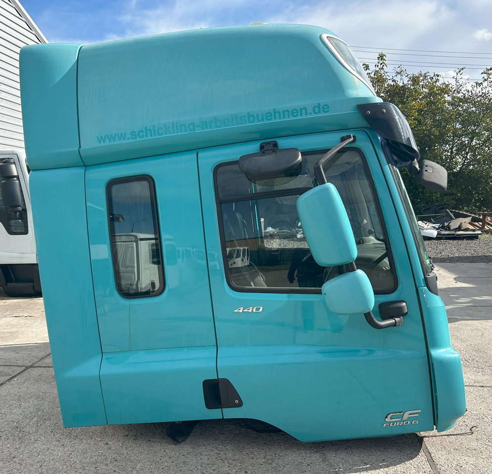 DAF CF EURO 6 SPACE CAB - Cabina: foto 3 DAF CF EURO 6 SPACE CAB - Cabina: foto 3