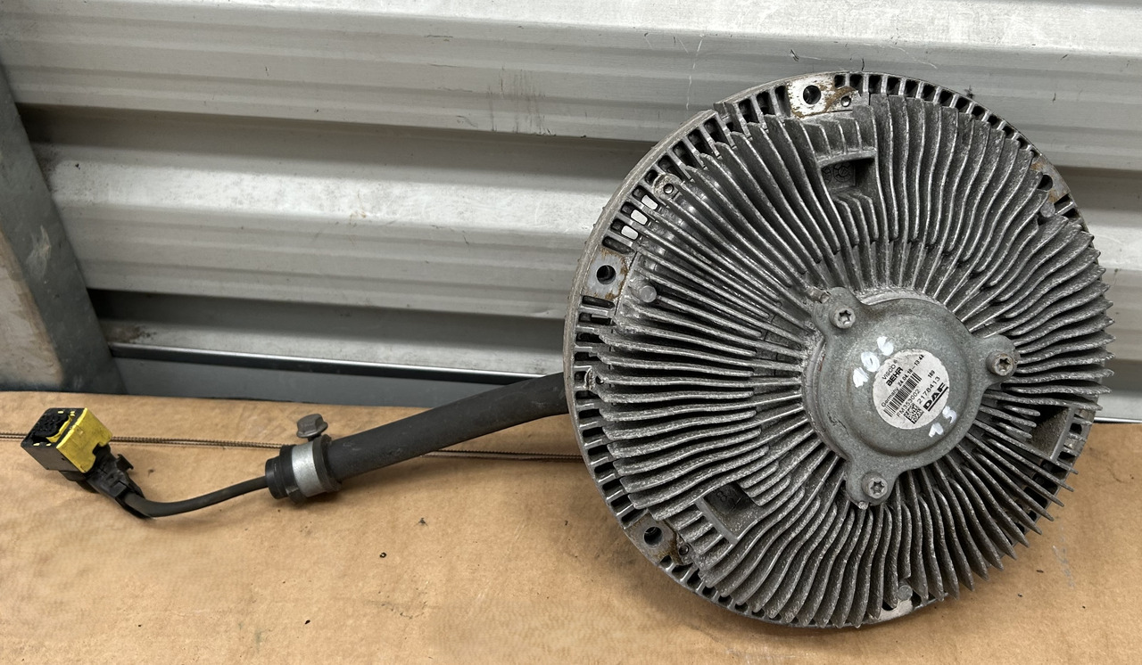 DAF VISCOTIC CLUTCH VISCO DAF XF 106 2178413 - Ventilador: foto 1 DAF VISCOTIC CLUTCH VISCO DAF XF 106 2178413 - Ventilador: foto 1