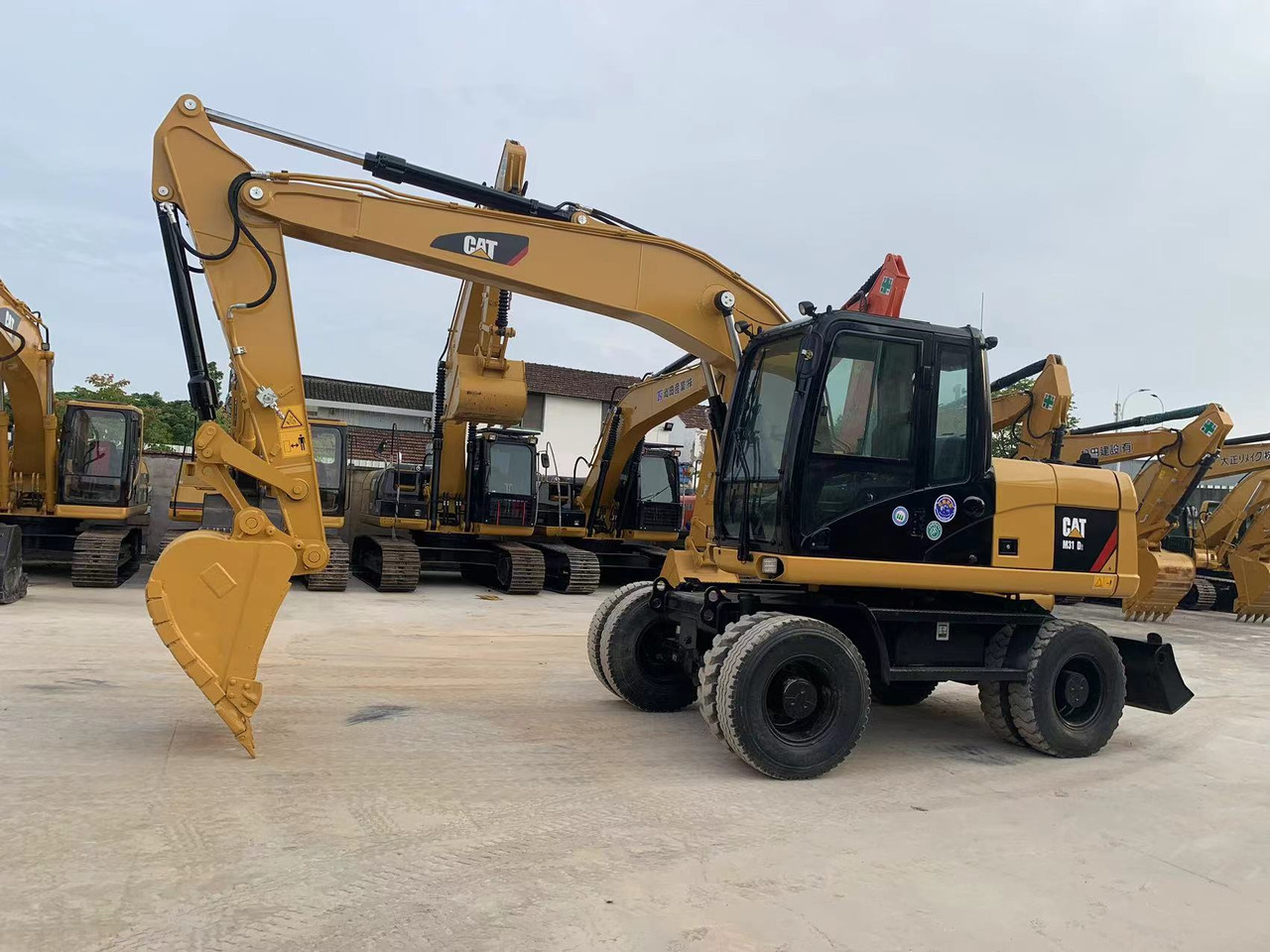 Caterpillar M315D Wheel Excavator Moving by Tires - Excavadora de ruedas: foto 2 Caterpillar M315D Wheel Excavator Moving by Tires - Excavadora de ruedas: foto 2