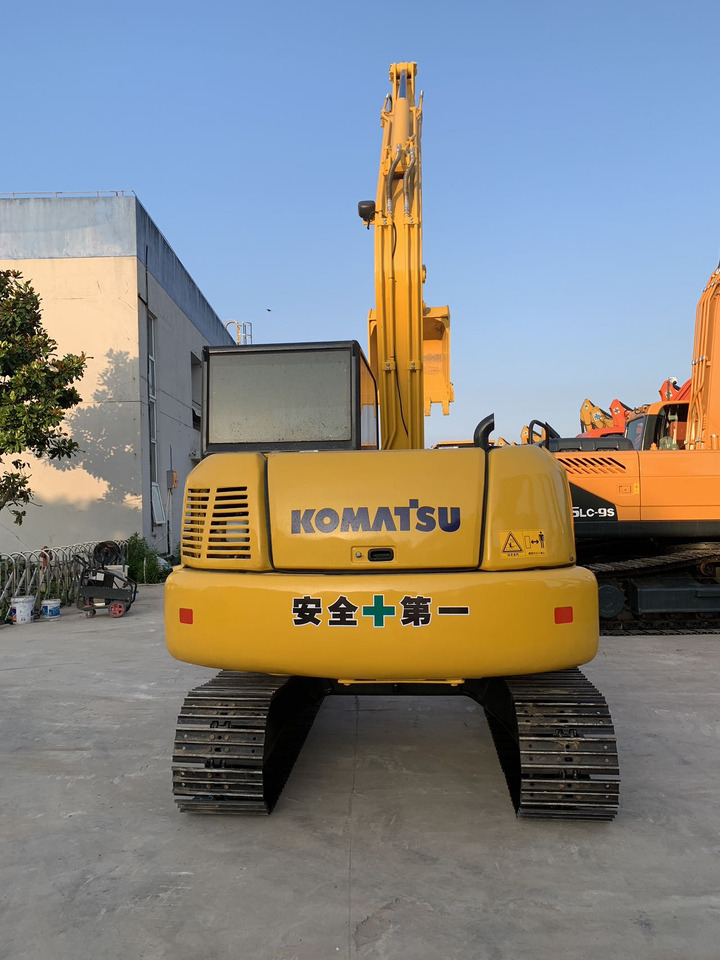 Komatsu Mini Excavator PC70 Japan Origin Good Price - Excavadora de cadenas: foto 5 Komatsu Mini Excavator PC70 Japan Origin Good Price - Excavadora de cadenas: foto 5