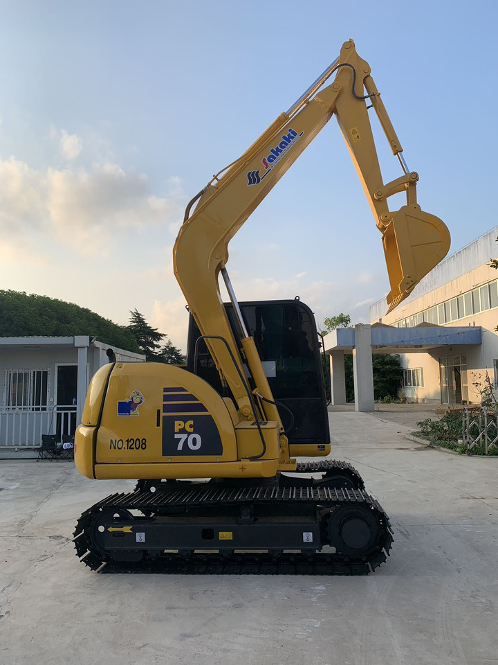 Komatsu Mini Excavator PC70 Japan Origin Good Price - Excavadora de cadenas: foto 1 Komatsu Mini Excavator PC70 Japan Origin Good Price - Excavadora de cadenas: foto 1