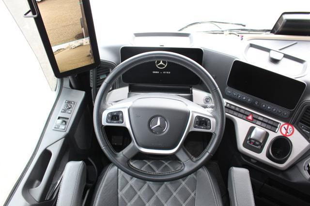 Mercedes-Benz Actros 1853 LS - Cabeza tractora: foto 5 Mercedes-Benz Actros 1853 LS - Cabeza tractora: foto 5