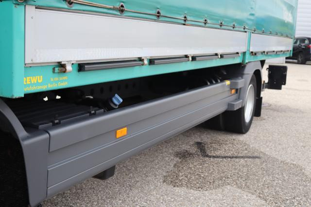 Mercedes-Benz Atego 1221 L - Camión lona: foto 4 Mercedes-Benz Atego 1221 L - Camión lona: foto 4