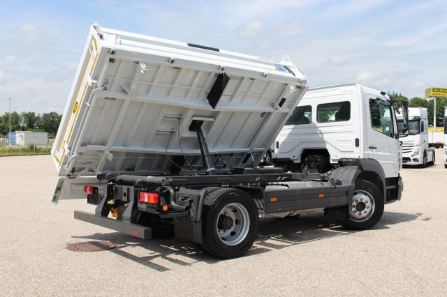 Mercedes-Benz Atego 1324K TOP NUTZLAST - Camión volquete: foto 3 Mercedes-Benz Atego 1324K TOP NUTZLAST - Camión volquete: foto 3
