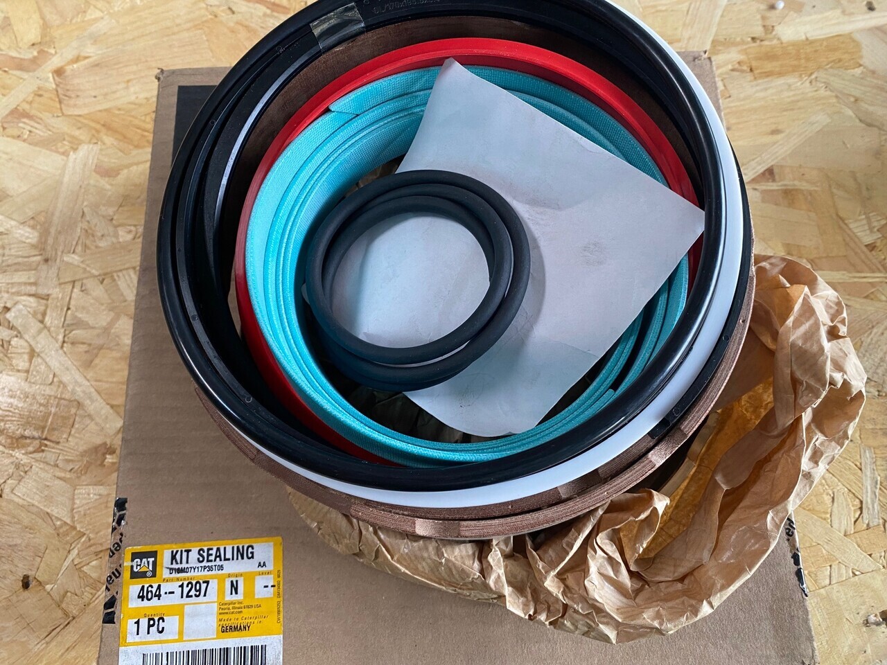 CATERPILLAR 6020B Seal kit 464-1297 4641297 - Recambio para Maquinaria de construcción: foto 1 CATERPILLAR 6020B Seal kit 464-1297 4641297 - Recambio para Maquinaria de construcción: foto 1
