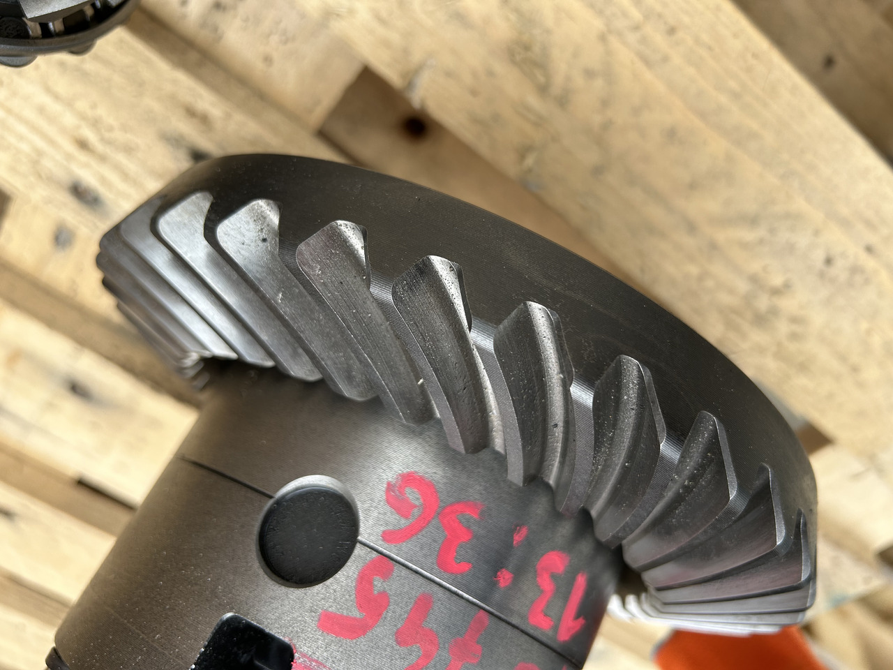 ZF CAT M312 - Diferencial para Excavadora: foto 4 ZF CAT M312 - Diferencial para Excavadora: foto 4