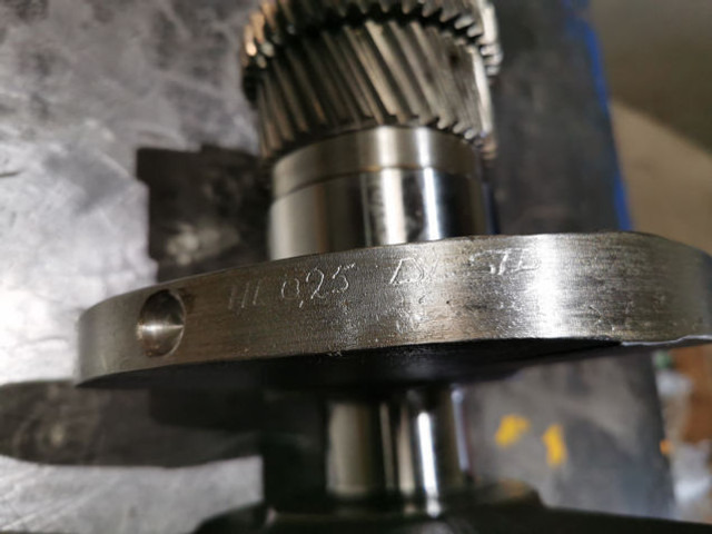 Liebherr Crankshaft Rebuild D926 - Cigüeñal: foto 1 Liebherr Crankshaft Rebuild D926 - Cigüeñal: foto 1