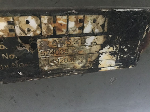 Liebherr Front Axle - Eje y piezas: foto 2 Liebherr Front Axle - Eje y piezas: foto 2