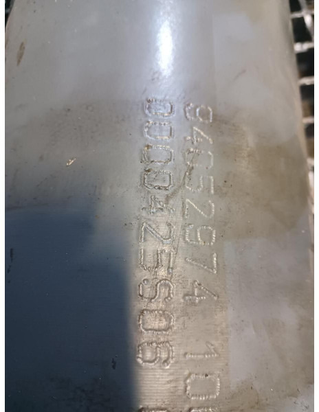 Liebherr R922 LC / R922 NLC / R922 SLC / R922 XLC - Cilindro hidráulico: foto 2 Liebherr R922 LC / R922 NLC / R922 SLC / R922 XLC - Cilindro hidráulico: foto 2