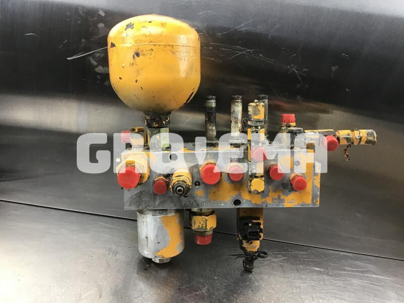 Liebherr R934B / R974B / R974 / R964B - Hidráulica: foto 1 Liebherr R934B / R974B / R974 / R964B - Hidráulica: foto 1