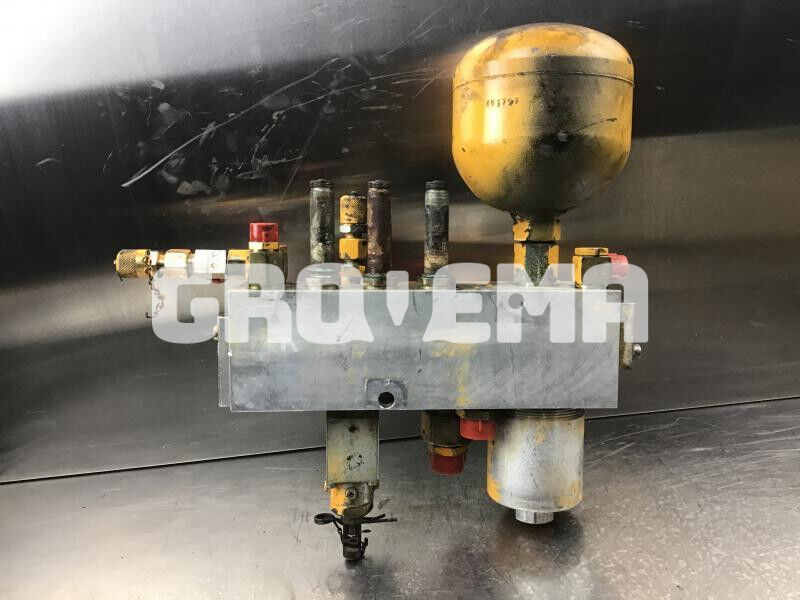 Liebherr R934B / R974B / R974 / R964B - Hidráulica: foto 2 Liebherr R934B / R974B / R974 / R964B - Hidráulica: foto 2