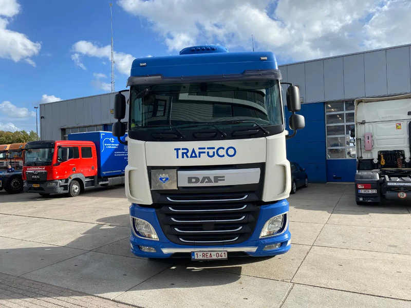 DAF XF 106.440 SC / ADR / Stand Airco / PTO - Cabeza tractora: foto 2 DAF XF 106.440 SC / ADR / Stand Airco / PTO - Cabeza tractora: foto 2