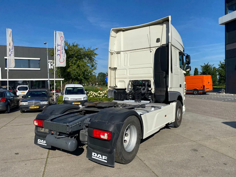 DAF XF 106.480 SSC / Intarder / Stand Airco / Full Spoilers / Euro 6D - Cabeza tractora: foto 5 DAF XF 106.480 SSC / Intarder / Stand Airco / Full Spoilers / Euro 6D - Cabeza tractora: foto 5