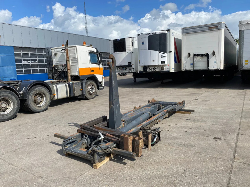 Leasing de Volvo FM 440 6x4 / Hooklift and Tractor / Hub Reduction Volvo FM 440 6x4 / Hooklift and Tractor / Hub Reduction: foto 7