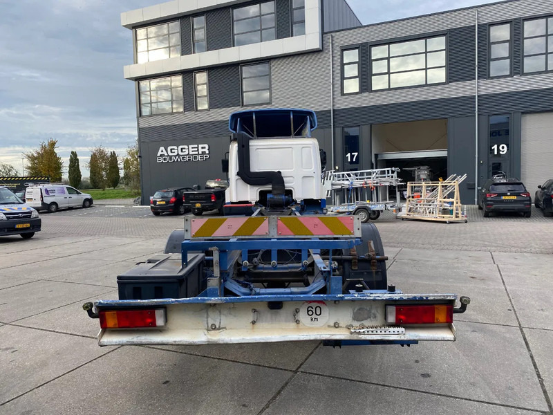 DAF CF 75.310 / Manual / Euro 3 - Camión chasis: foto 5 DAF CF 75.310 / Manual / Euro 3 - Camión chasis: foto 5