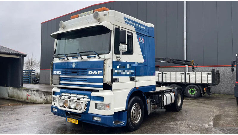 DAF XF 380 Manual HOLLAND TRUCK - Cabeza tractora: foto 2 DAF XF 380 Manual HOLLAND TRUCK - Cabeza tractora: foto 2