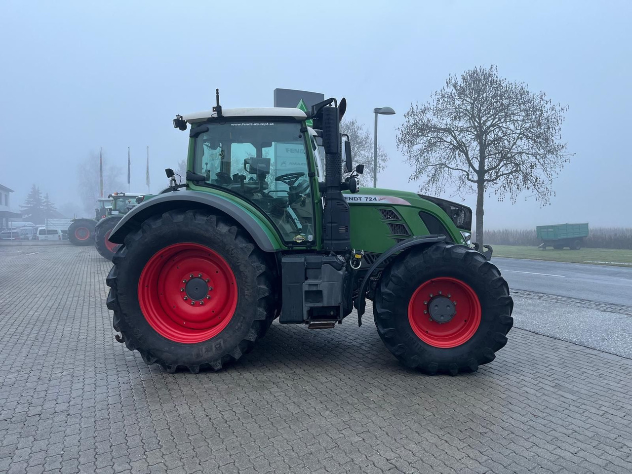 Fendt 724 Vario - Tractor: foto 3 Fendt 724 Vario - Tractor: foto 3