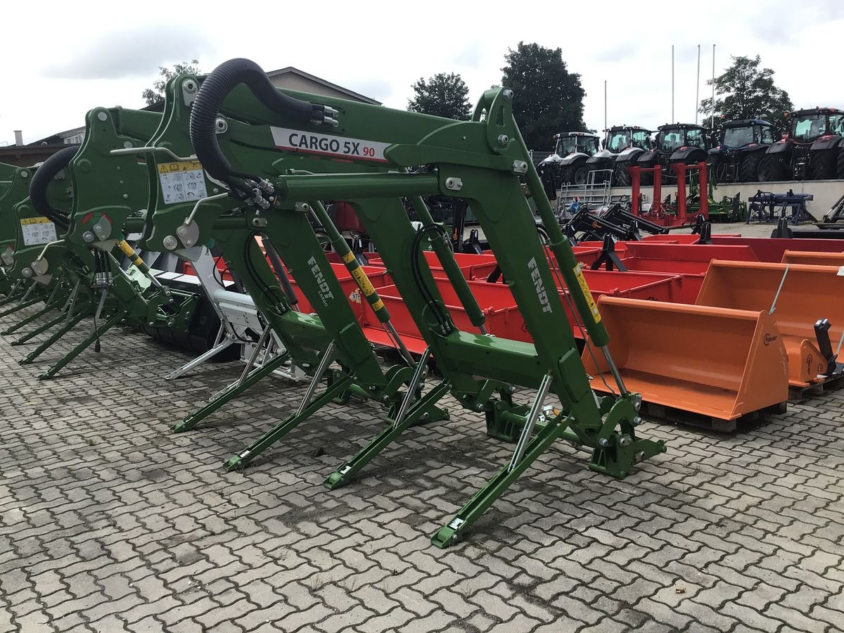 Fendt Cargo 5x90 - Cargador frontal para tractor: foto 1 Fendt Cargo 5x90 - Cargador frontal para tractor: foto 1