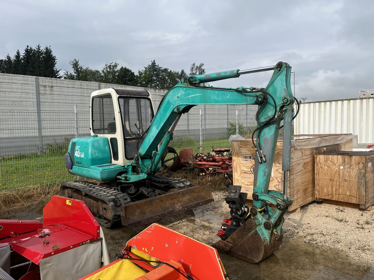 Komatsu Pc40 - Miniexcavadora: foto 1 Komatsu Pc40 - Miniexcavadora: foto 1