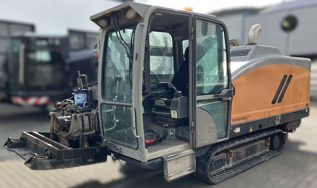 Tracto-Technik Grundodrill 15XP - Perforadora direccional horizontal: foto 1 Tracto-Technik Grundodrill 15XP - Perforadora direccional horizontal: foto 1