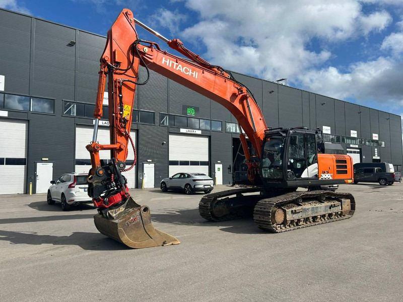Hitachi ZX 300 LC-6 - Excavadora de cadenas: foto 1 Hitachi ZX 300 LC-6 - Excavadora de cadenas: foto 1