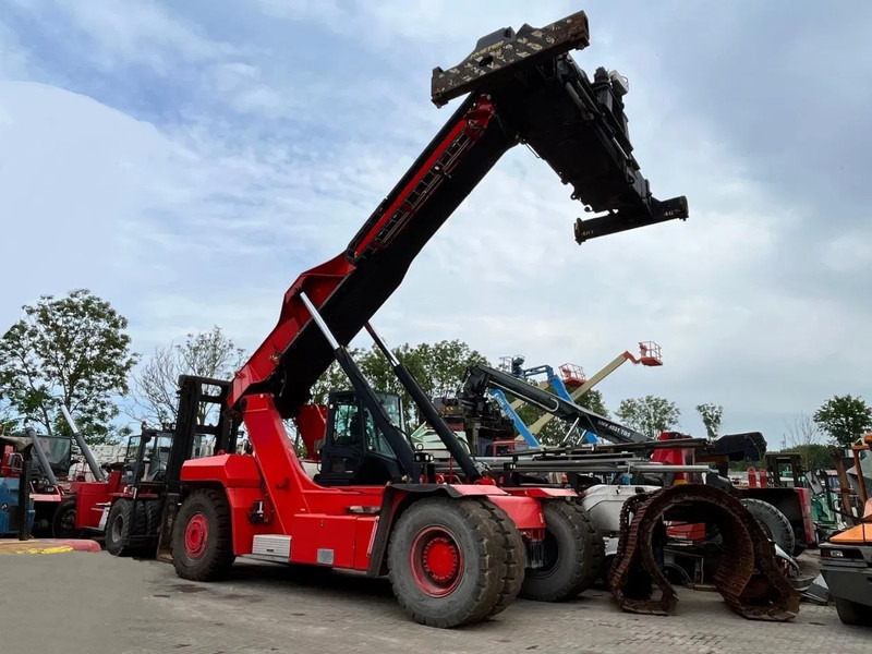 Hyster RS46-36CH - Reach stacker: foto 1 Hyster RS46-36CH - Reach stacker: foto 1