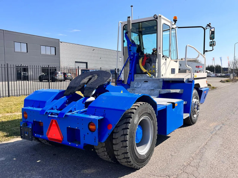 Tractor industrial Terberg YT 222: foto 6 Tractor industrial Terberg YT 222: foto 6