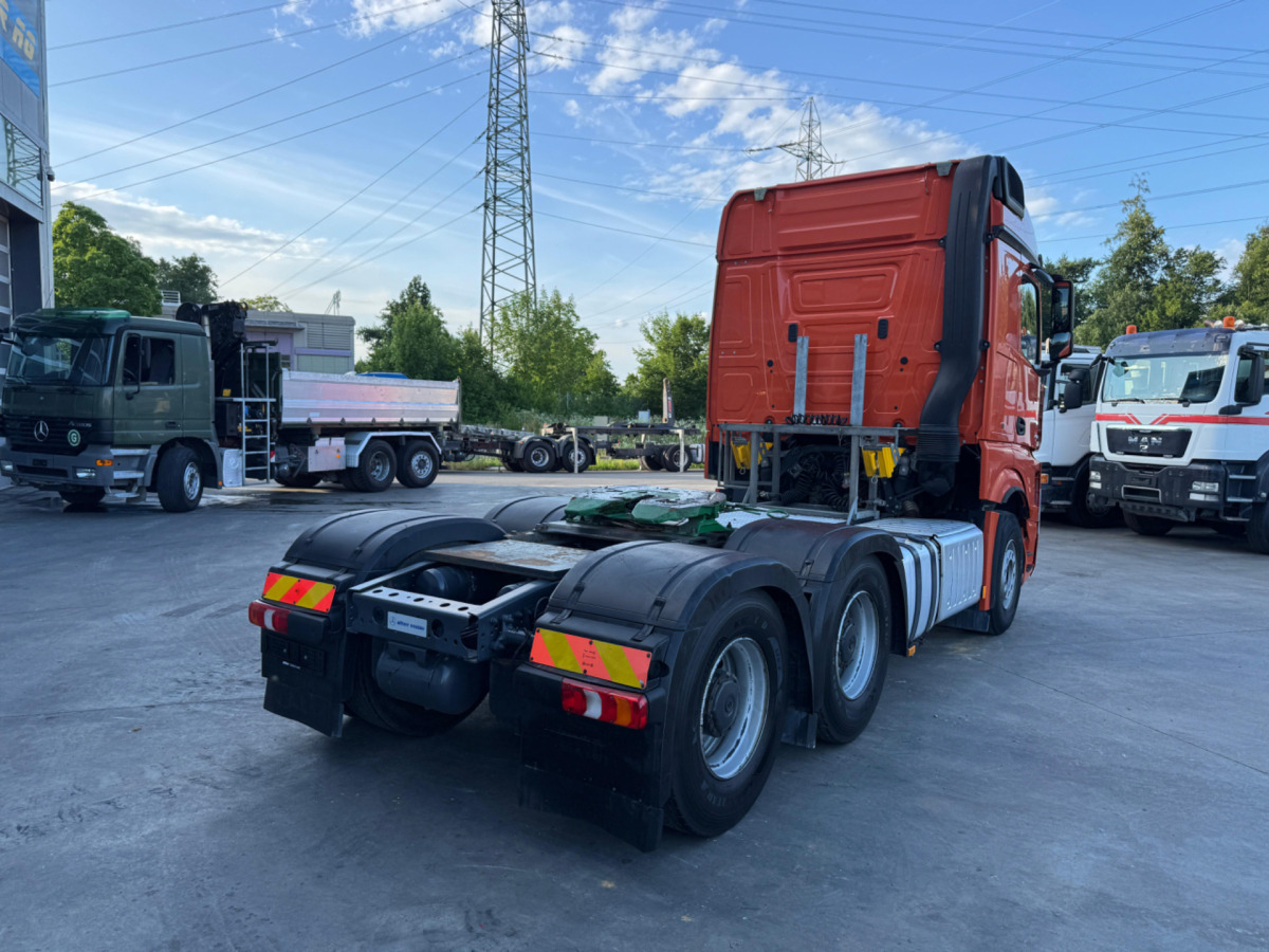 MERCEDES Actros 3358 6x4 120T - Cabeza tractora: foto 5 MERCEDES Actros 3358 6x4 120T - Cabeza tractora: foto 5