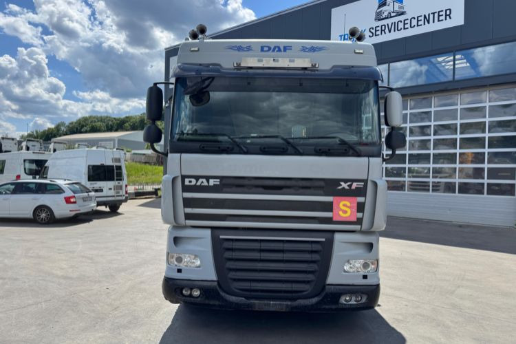 DAF XF510 Effer 255-5 6x2 SZM/Pritsche - Camión grúa: foto 3 DAF XF510 Effer 255-5 6x2 SZM/Pritsche - Camión grúa: foto 3