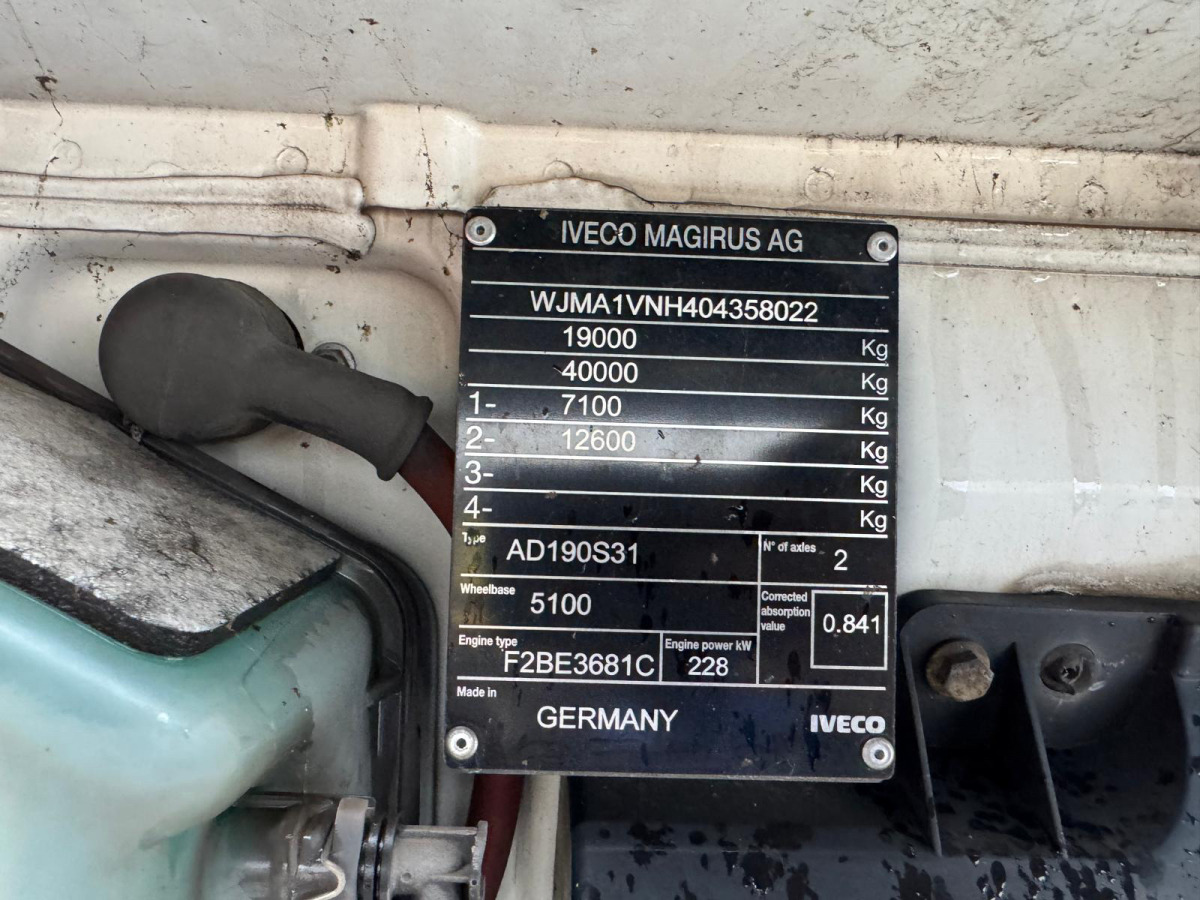 Camión lona IVECO Stralis 310 4x2: foto 16