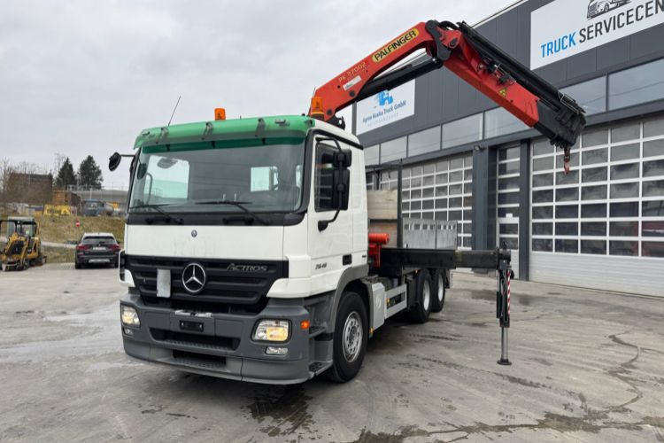 Mercedes-Benz Actros 2646 6x4 PK27002-5 - Camión grúa: foto 1 Mercedes-Benz Actros 2646 6x4 PK27002-5 - Camión grúa: foto 1