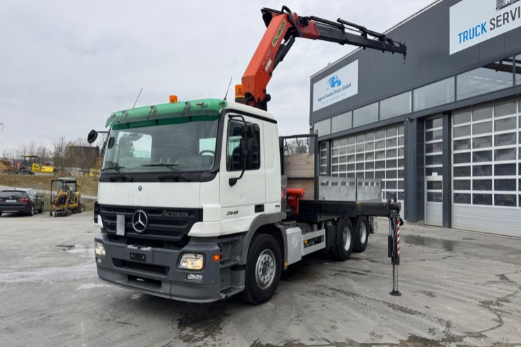 Mercedes-Benz Actros 2646 6x4 PK27002-5 - Camión grúa: foto 2 Mercedes-Benz Actros 2646 6x4 PK27002-5 - Camión grúa: foto 2