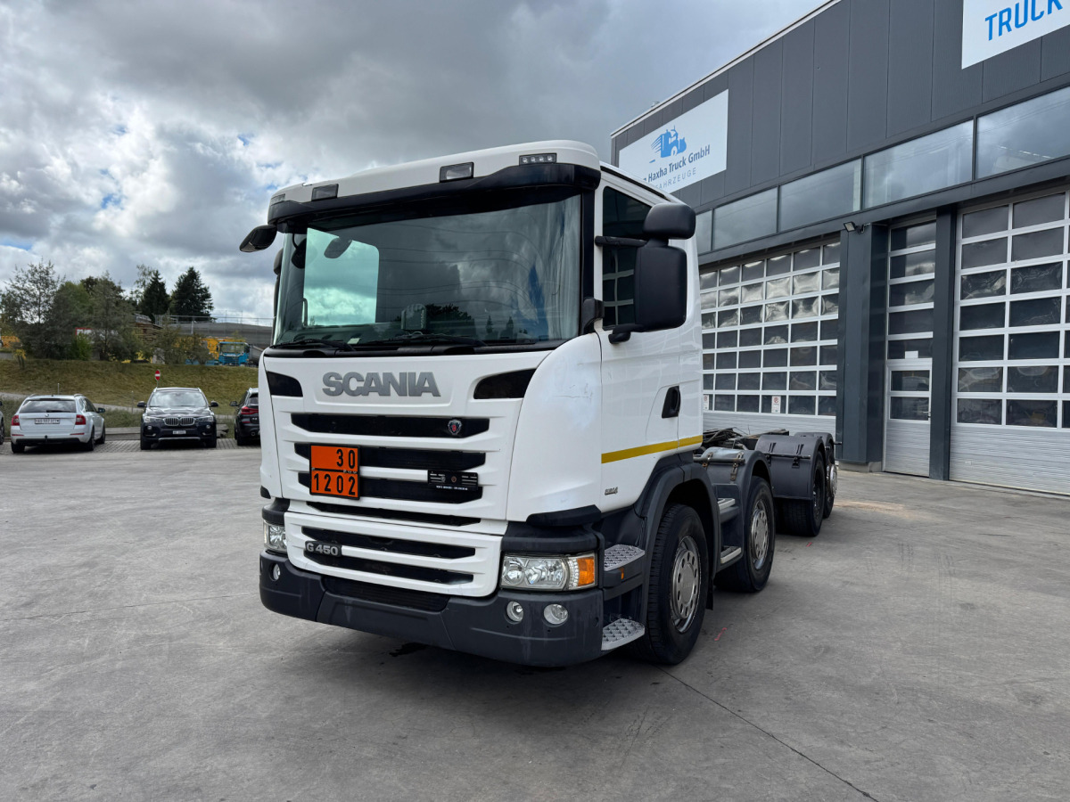 SCANIA G450 8x2 Fahrgestell - Camión chasis: foto 1 SCANIA G450 8x2 Fahrgestell - Camión chasis: foto 1