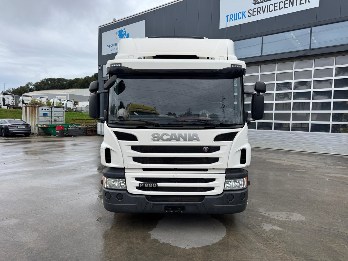 SCANIA P280 4x2 Tiefkühler Supra 750 - Camión frigorífico: foto 2 SCANIA P280 4x2 Tiefkühler Supra 750 - Camión frigorífico: foto 2