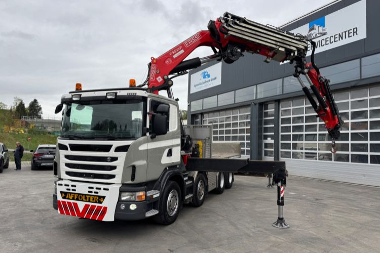 Scania G480 8x4 SZM/Pritsche Fassi 950 - Camión grúa: foto 1 Scania G480 8x4 SZM/Pritsche Fassi 950 - Camión grúa: foto 1
