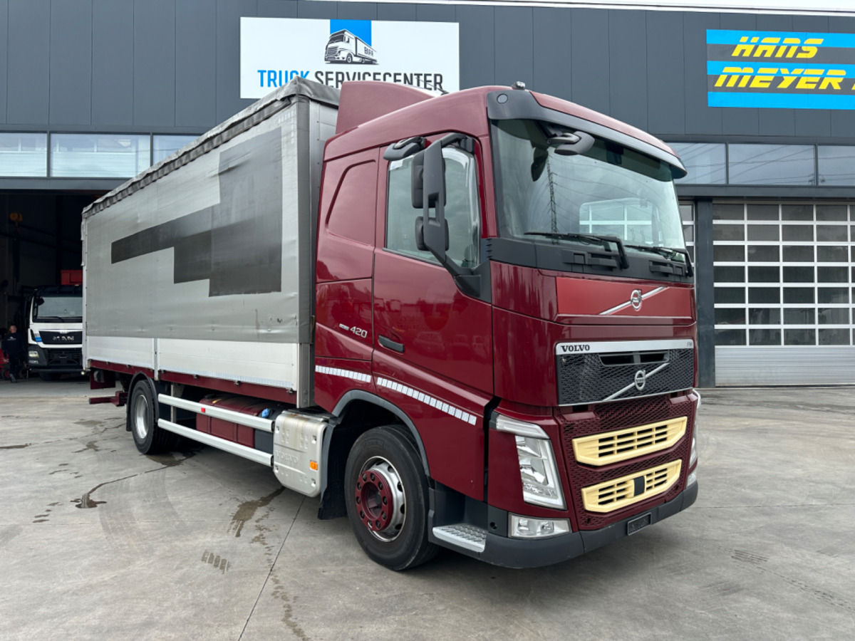 VOLVO FH-420 4x2 LBW - Camión lona: foto 3 VOLVO FH-420 4x2 LBW - Camión lona: foto 3
