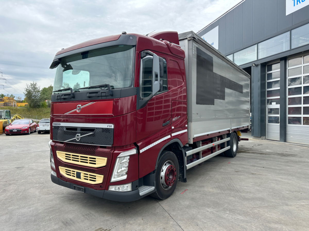 VOLVO FH-420 4x2 LBW - Camión lona: foto 1 VOLVO FH-420 4x2 LBW - Camión lona: foto 1