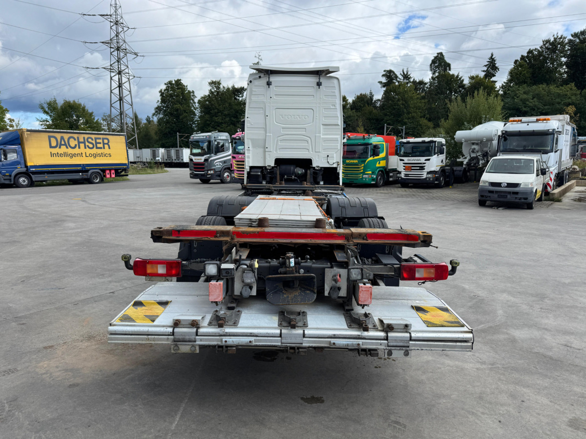 VOLVO FH-460 6x2 LBW - Camión portacontenedore/ Intercambiable: foto 5 VOLVO FH-460 6x2 LBW - Camión portacontenedore/ Intercambiable: foto 5