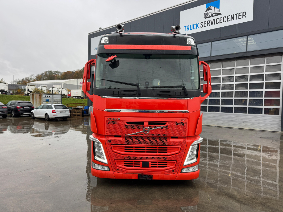 VOLVO FH-500 4x2 3-Meter Innenhöhe - Camión lona: foto 2 VOLVO FH-500 4x2 3-Meter Innenhöhe - Camión lona: foto 2